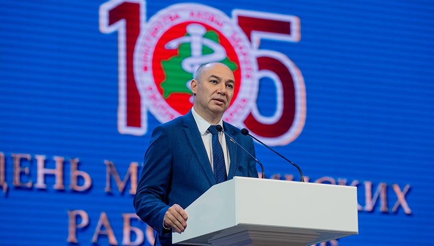 Министр здравоохранения Александр Ходжаев 11_ДЕНЬ_МЕДИКА-129.jpg